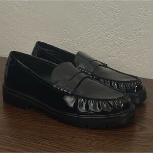 Steve Madden Madelyn Patent Penny Loafers Black size 9 M Faux Leather